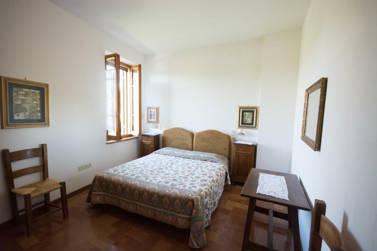 Casa Dei Lecci Apartment Foligno Exterior foto